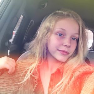 Meet your Posher, Meagan